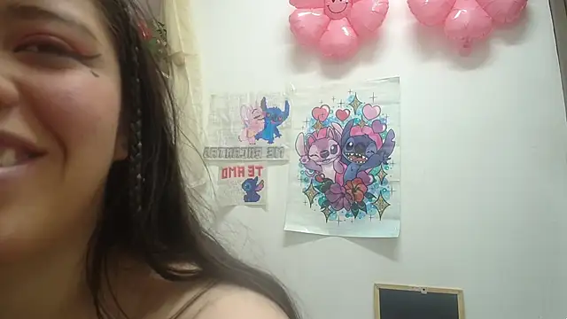 Snapshot of Ingrid_Casas chatting on October 4, 2025, 1:42 pm Ingrid Casas online show from October 4, 2025, 1:42 pm