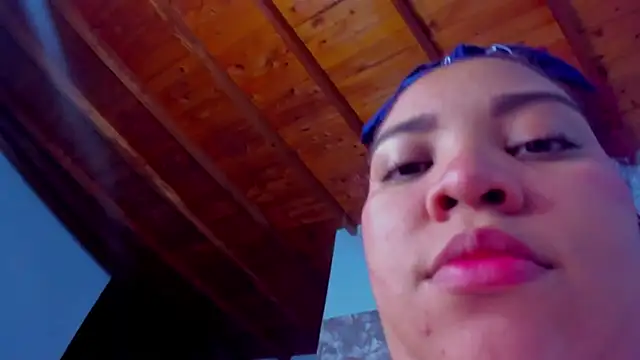 AngelaCoffee online show from March 20, 2026, 1:10 am