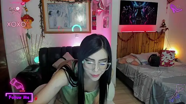 LauGrayJ online show from March 18, 2025, 12:16 am