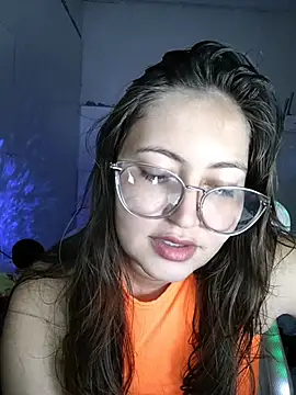 dani123unica online show from April 3, 2026, 11:19 am