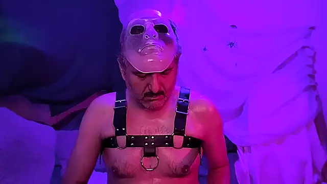 BushBator online show from October 19, 2025, 7:42 am