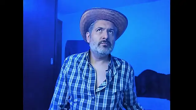 BushBator online show from December 15, 2025, 6:39 am