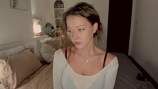 aveme melissa online show from July 15, 2026, 3:45 am