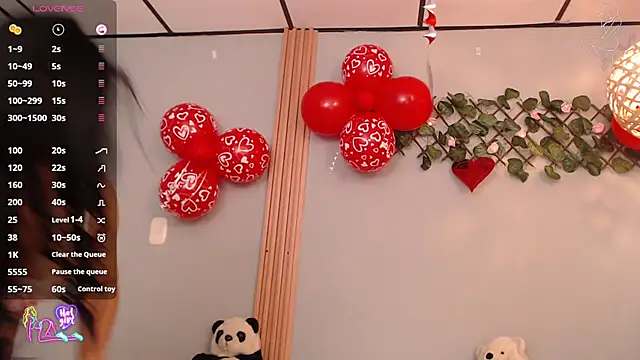 Thayssa ross online show from February 12, 2026, 3:40 pm