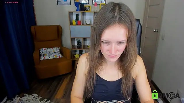 FrancescaCollins online show from December 15, 2024, 1:54 pm