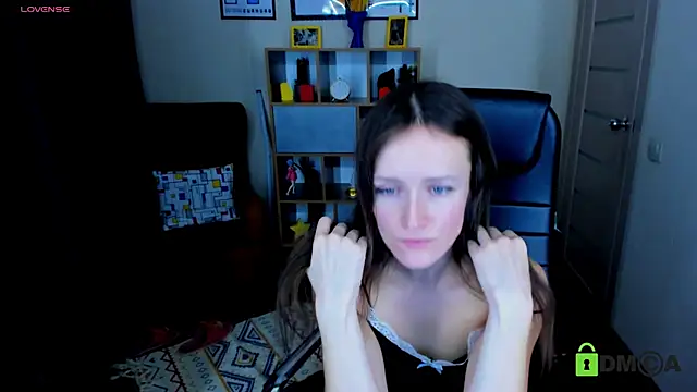 FrancescaCollins online show from January 28, 2025, 10:34 am