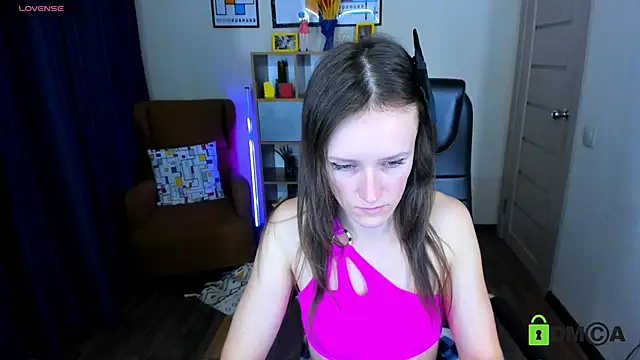 FrancescaCollins online show from February 18, 2025, 11:11 am