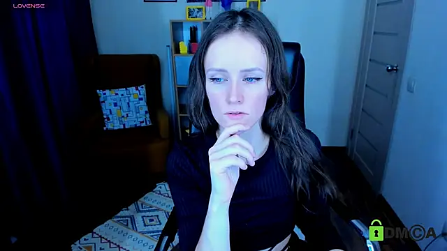 FrancescaCollins online show from February 20, 2025, 11:20 am