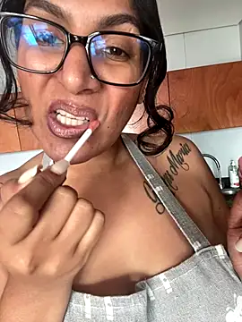 Indianbutter11 online show from October 29, 2025, 4:59 am