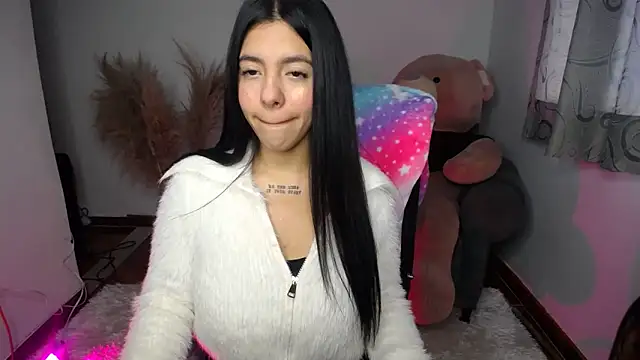 Snapshot of Alin_Aly chatting on October 14, 2025, 5:36 pm Alin Aly online show from October 14, 2025, 5:36 pm