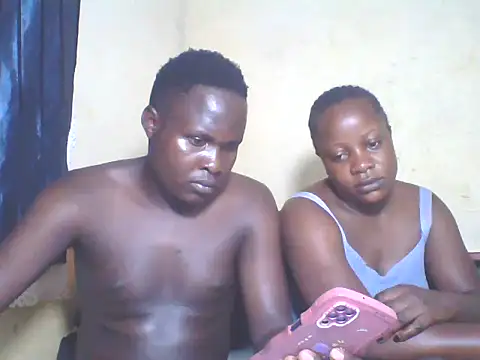 Dark Queenchocolate online show from October 19, 2025, 8:31 pm