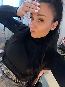 AlexandraRand online show from January 9, 2026, 10:18 am