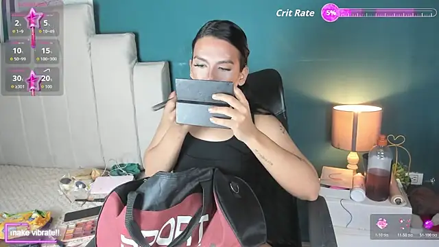 yossi peach cute online show from November 30, 2025, 8:02 pm