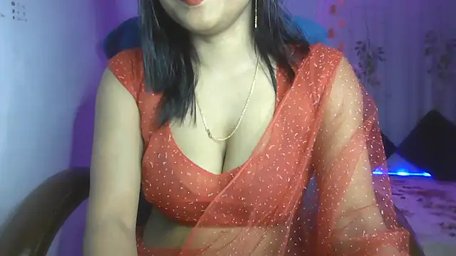 Queenhimanshi online show from February 17, 2025, 2:15 pm
