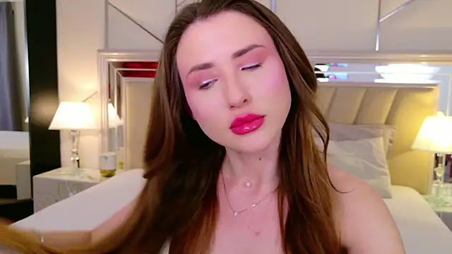 Snapshot of Jullia_Carter chatting on February 17, 2026, 6:21 am Jullia Carter online show from February 17, 2026, 6:21 am