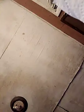 brownfeet online show from October 26, 2025, 6:41 am