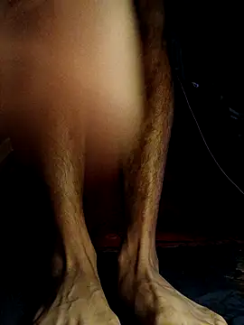 brownfeet online show from November 2, 2025, 8:17 am