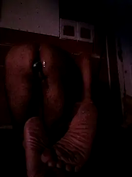 brownfeet online show from November 26, 2025, 1:50 am