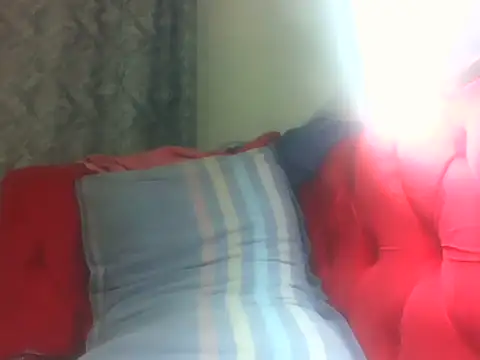 Snapshot of Princess_Tamara chatting on October 23, 2025, 2:27 pm Princess Tamara online show from October 23, 2025, 2:27 pm