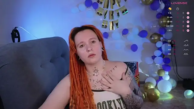 The Full Red Moon online show from October 19, 2025, 12:06 pm