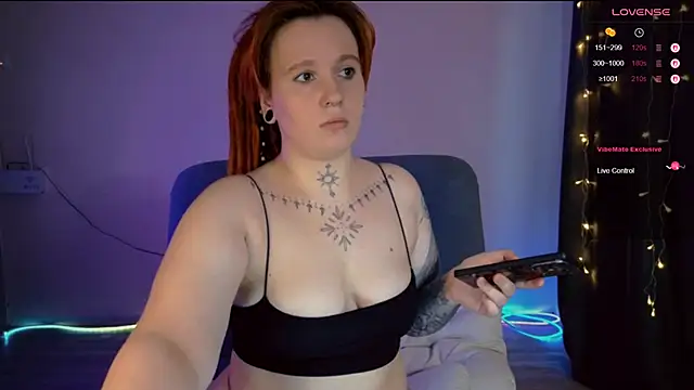 The Full Red Moon online show from January 12, 2026, 9:58 am