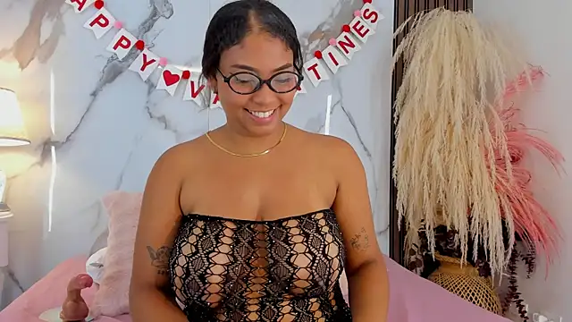 belacampbell online show from February 14, 2025, 12:19 am