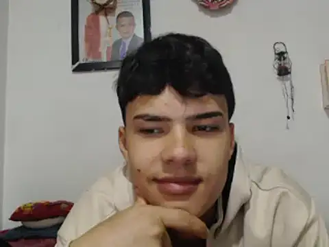 masterdaniel88 online show from February 9, 2025, 8:34 pm