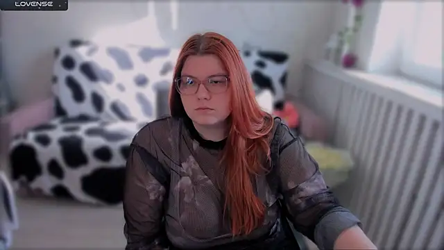 Melissa Purr online show from September 22, 2025, 12:40 pm