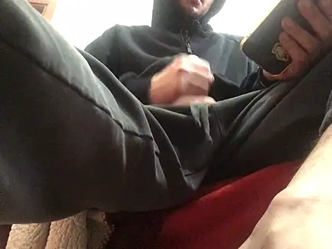 DragonPink online show from January 5, 2025, 9:48 am