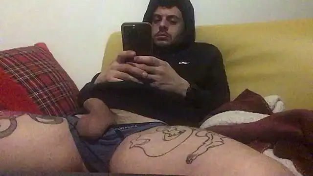 DragonPink online show from January 25, 2025, 2:37 am