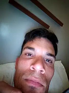 Snapshot of 719610 chatting on November 24, 2025, 3:28 am 719610 online show from November 24, 2025, 3:28 am