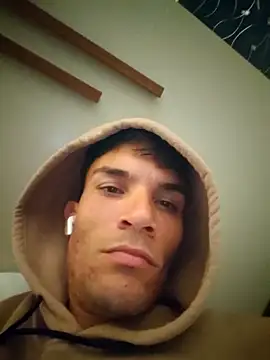 Snapshot of 719610 chatting on April 12, 2026, 3:00 am 719610 online show from April 12, 2026, 3:00 am