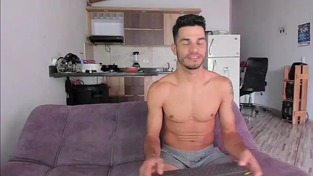 Snapshot of MorganFrei chatting on March 1, 2026, 6:21 pm MorganFrei online show from March 1, 2026, 6:21 pm