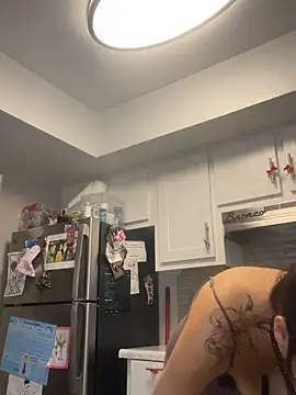 SafeinouterSpace online show from December 14, 2025, 8:02 pm