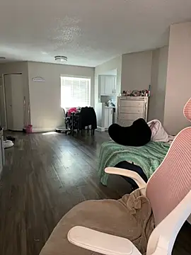 SafeinouterSpace online show from April 7, 2026, 6:30 pm