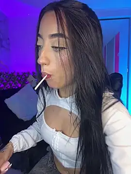 Ady 18 online show from February 27, 2026, 8:09 pm