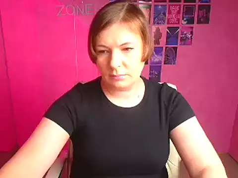 Lissmilf online show from November 23, 2025, 1:00 pm