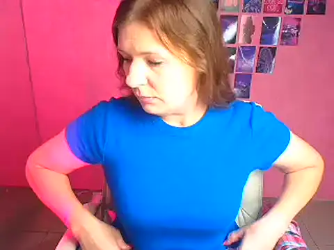 Lissmilf online show from August 6, 2026, 12:40 pm