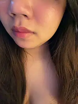 Hotellinh12 online show from May 31, 2026, 4:14 pm
