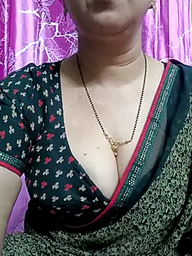 Rosy-B online show from March 1, 2025, 5:27 pm