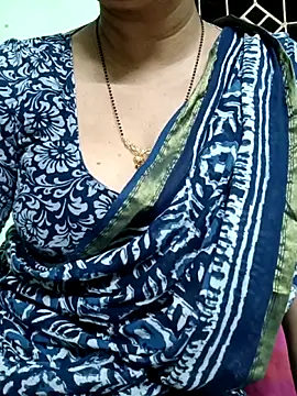 Rosy-B online show from April 30, 2026, 1:50 pm