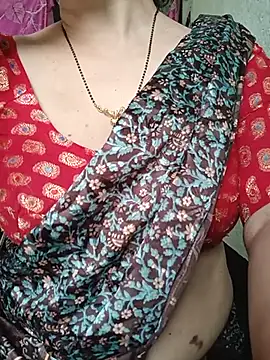Rosy-B online show from May 15, 2026, 11:01 pm