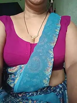 Snapshot of Rosy-B chatting on July 16, 2026, 12:49 am Rosy-B online show from July 16, 2026, 12:49 am