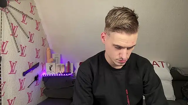 Cookieboy88 online show from February 2, 2026, 3:33 pm