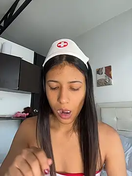 Valentinabaker online show from April 8, 2026, 9:04 pm