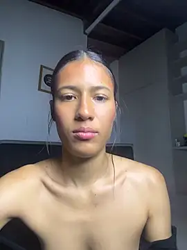 Valentinabaker online show from July 5, 2026, 10:39 pm