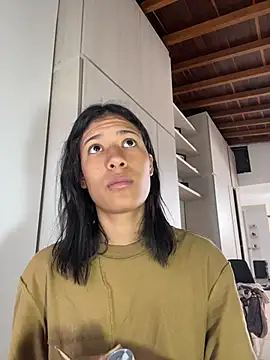 Valentinabaker online show from July 24, 2026, 2:48 pm