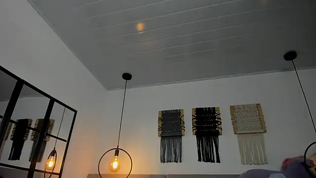 Sweet camille online show from March 7, 2026, 2:19 am