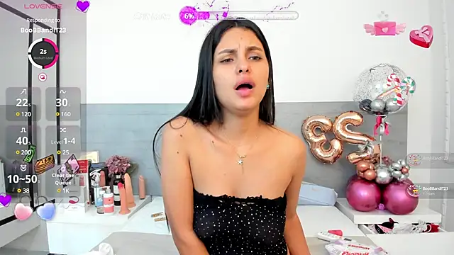 Snapshot of DulceColeman chatting on February 12, 2025, 6:29 am DulceColeman online show from February 12, 2025, 6:29 am