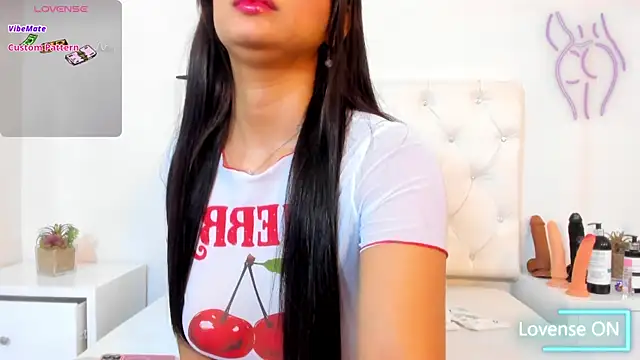 Snapshot of DulceColeman chatting on October 15, 2025, 7:25 pm DulceColeman online show from October 15, 2025, 7:25 pm
